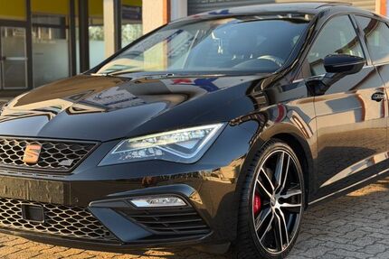 Seat Leon 157.600 km 16.900 &euro; Salzgitter 38229
