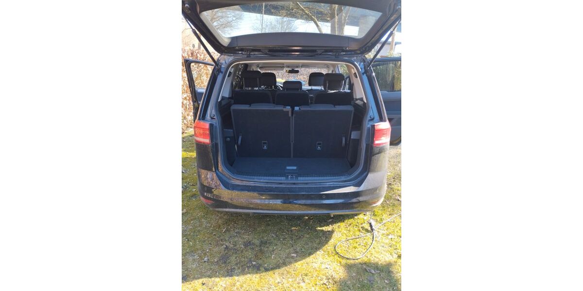 VW Touran 123.000 km 15.500 &euro; Altenholz 24161