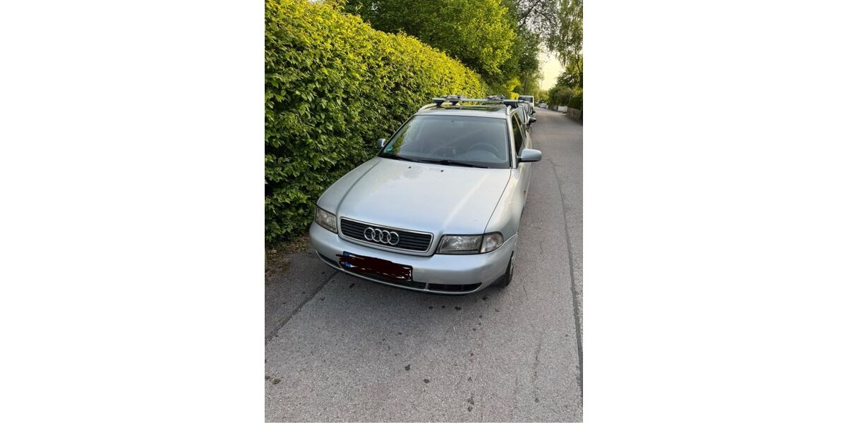 Audi A4 243.000 km 2.500 &euro; Grafing 85567
