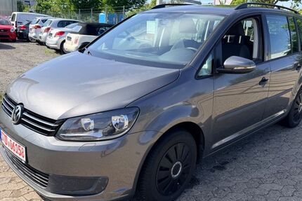 VW Touran 333.000 km 3.650 &euro; Buxtehude 21614
