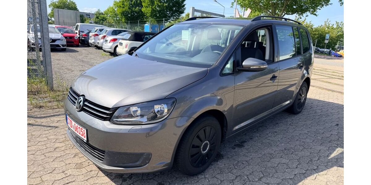 VW Touran 333.000 km 3.650 &euro; Buxtehude 21614