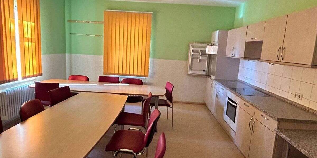 Gewerbeobjekt Riesa Gröba - 1 Zimmer, 425 m&sup2;, 380.000&euro; | Angebot:26852245