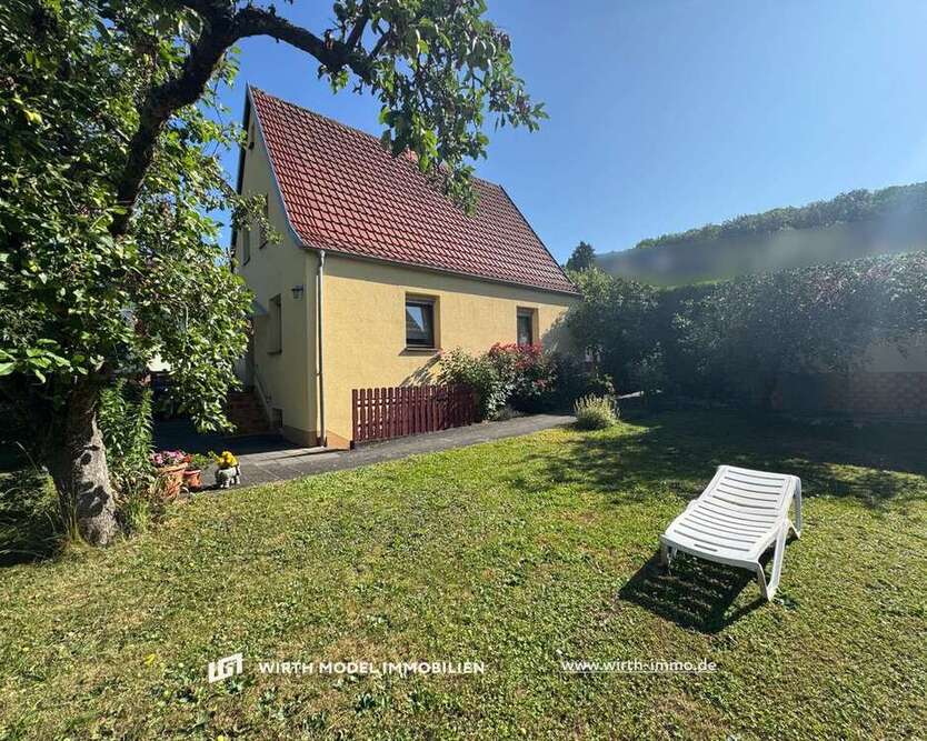Haus zum Kaufen in Dittelbrunn 250.000 € 87 m²