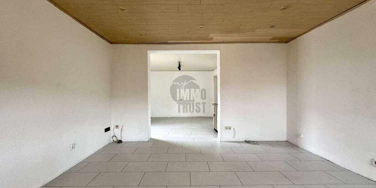 Haus zum Mieten in Wertheim Waldenhausen 1.050 € 122.3 m² 6 zimmer