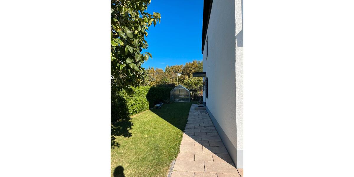 Doppelhaushälfte Augsburg Hochzoll - 5 Zimmer, 180 m&sup2;, 2.000&euro; | Angebot:25994824