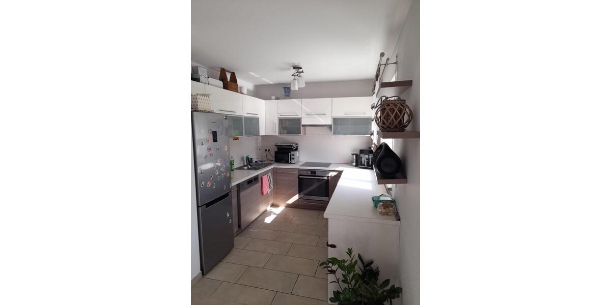 Etagenwohnung Dingolfing - 3 Zimmer, 88 m&sup2;, 960&euro; | Angebot:26208349