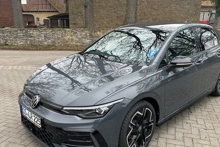 VW Golf 3.333 km 41.490 &euro; Bramsche 49565