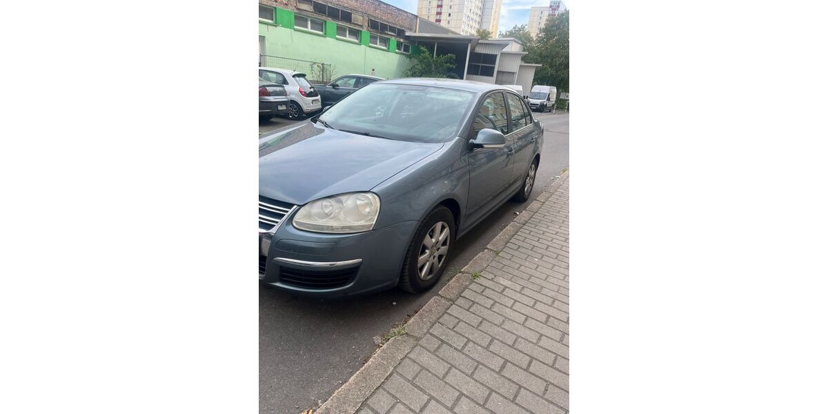 VW Jetta 226.300 km 1.200 &euro; Erfurt 99086
