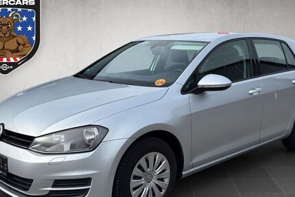 VW Golf 99.000 km 8.799 &euro; Leipzig 04179