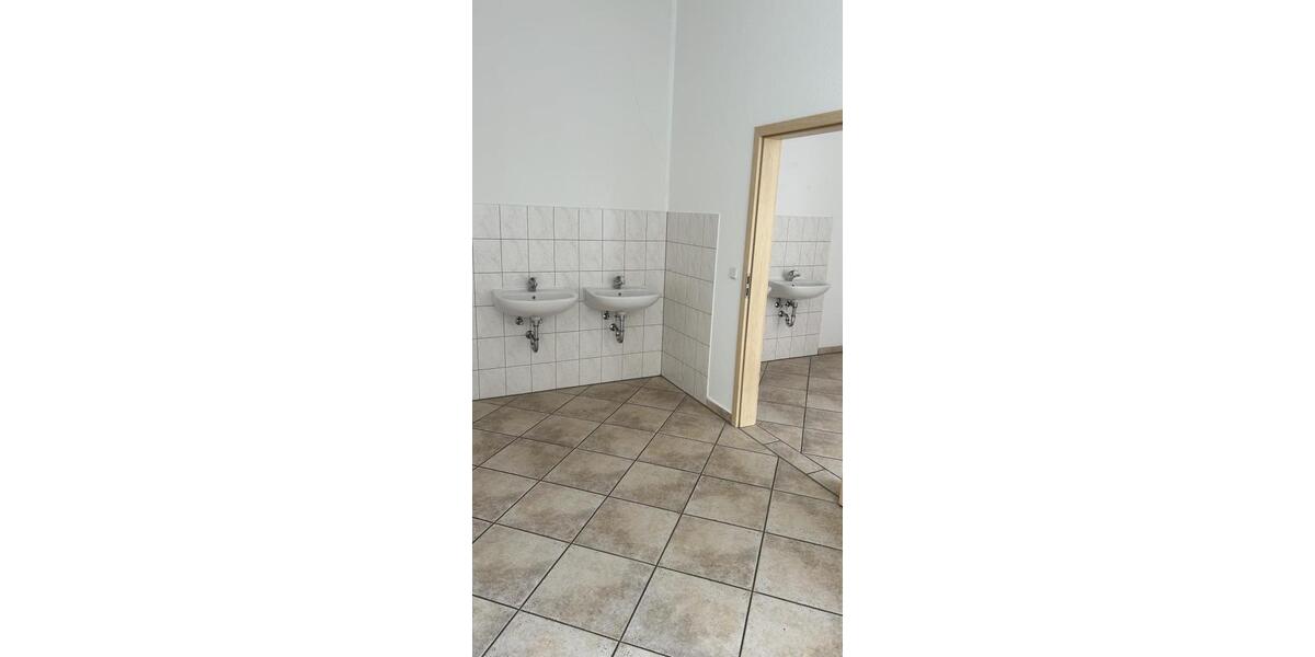 Gewerbeobjekt Naumburg (Saale) - 575&euro; | Angebot:25256762