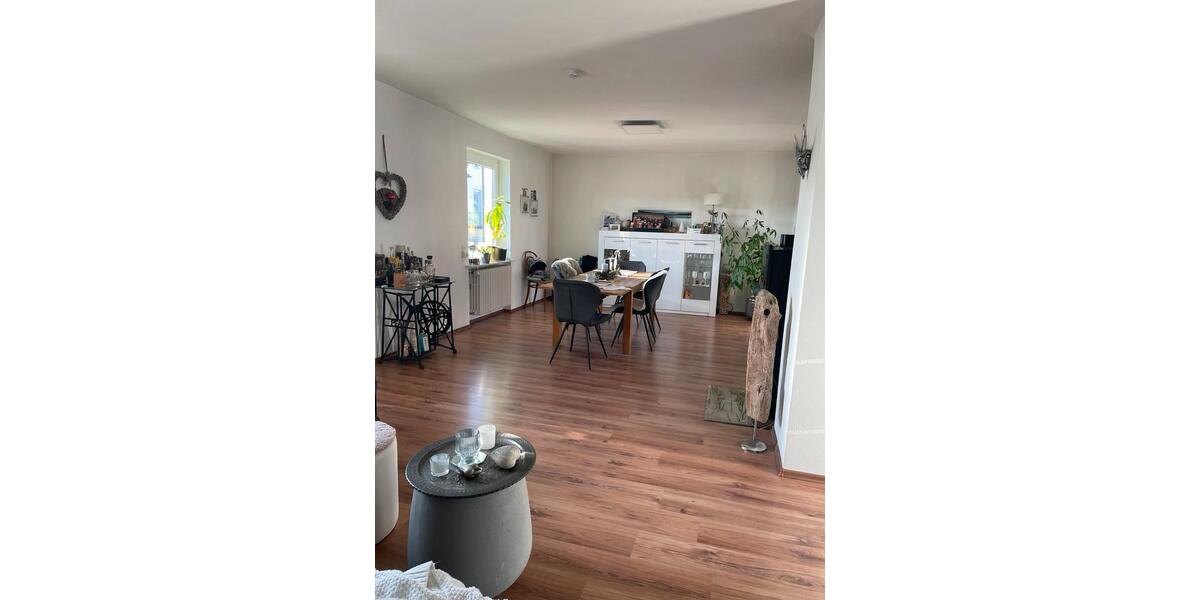 Einfamilienhaus Homburg - 8 Zimmer, 220 m&sup2;, 450.000&euro; | Angebot:26902380