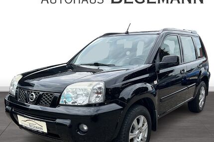 Nissan X-Trail 248.602 km 2.300 &euro; Bad Salzuflen 32108