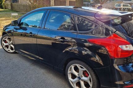 Ford Focus 148.283 km 10.299 &euro; Annaberg Buchholz 09456