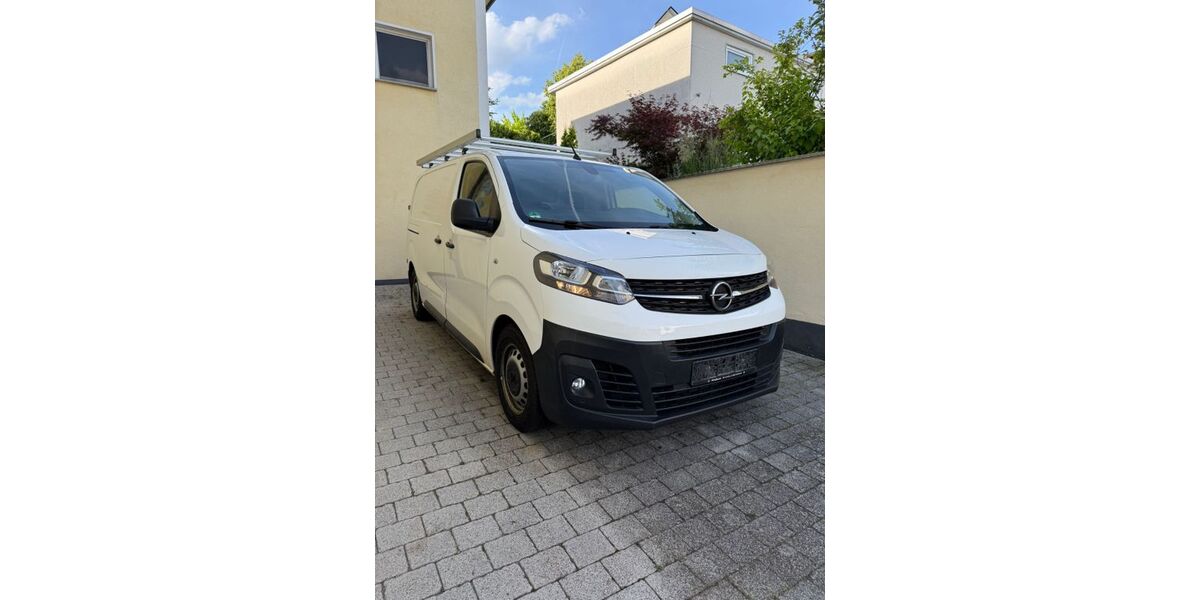 Opel Vivaro 185.370 km 9.400 &euro; Niederaula 36272