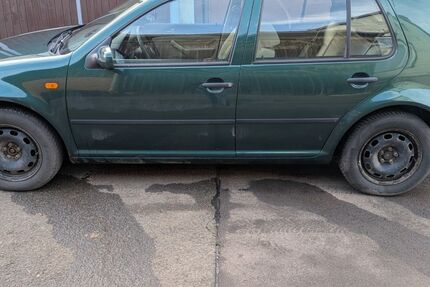 VW Golf 175.000 km 850 &euro; Ohrdruf 99885