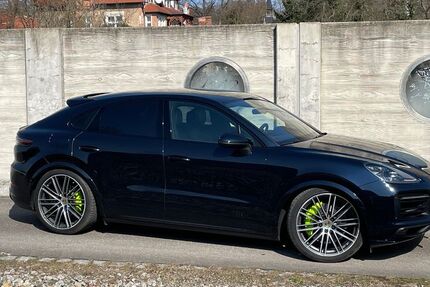Porsche Cayenne 82.000 km 59.900 &euro; Guben 03172