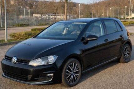 VW Golf 106.000 km 11.900 &euro; Eislingen 73054