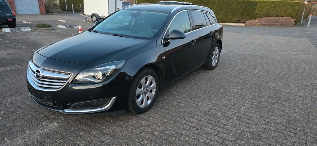 Opel Insignia 120.000 km 9.800 € Wilhelmshaven 26382