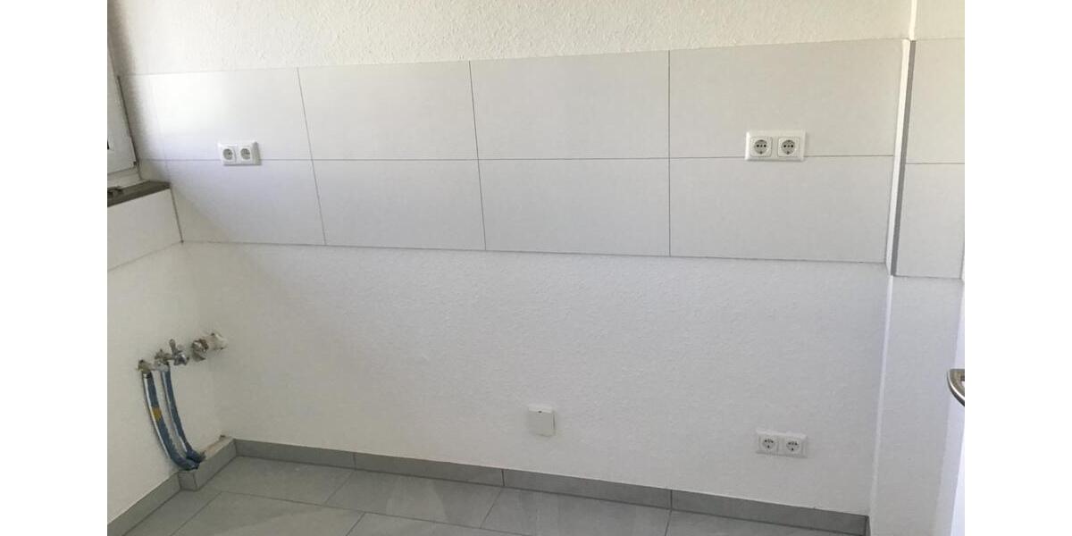 Etagenwohnung Köln Kalk - 4 Zimmer, 105 m&sup2;, 1.520&euro; | Angebot:26320469