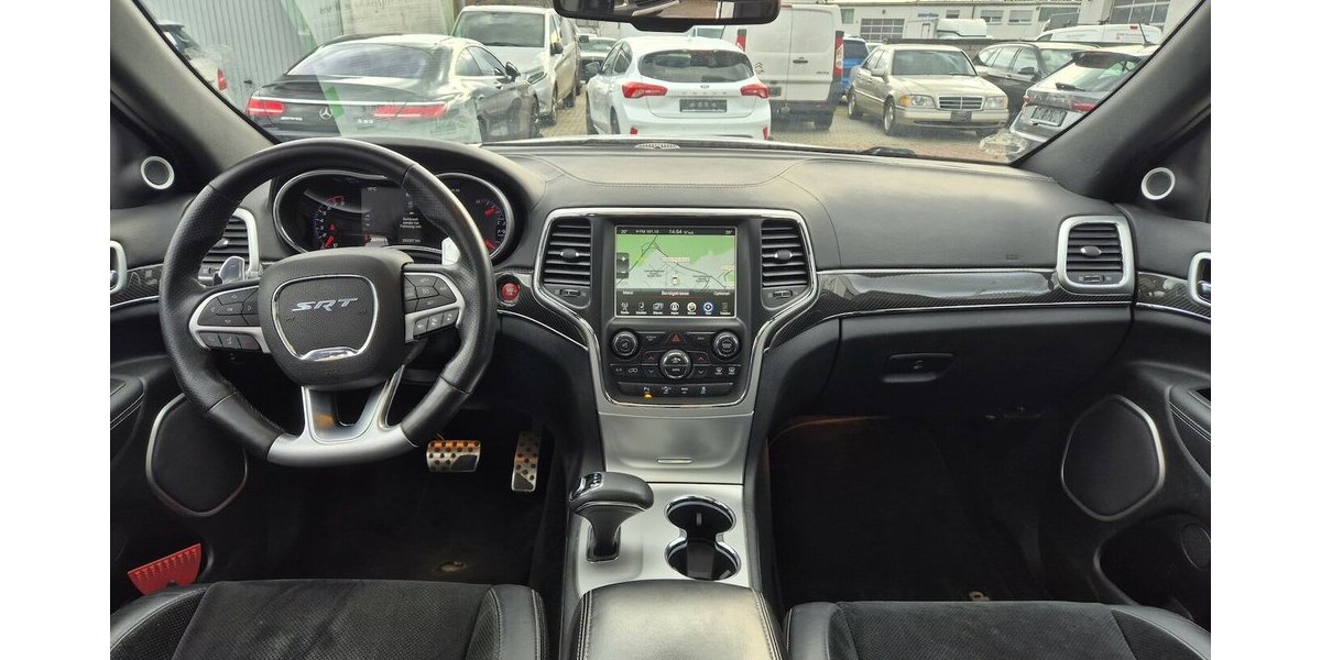 Jeep Grand Cherokee 6.4 V8 HEMI SRT 8-Gang Automatik 250.000 km 16.890 &euro; Rodgau 63110