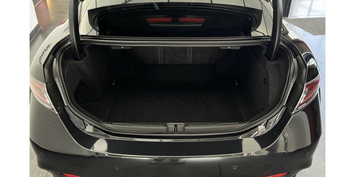 Alfa Romeo Giulia 2.0 Competizione Q4 Turbo CarPlay Kamera 9.970 km 41.220 &euro; Lich 35423