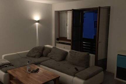 Helle Zentrale 2 Zimmer mit Balkon 2 zimmer