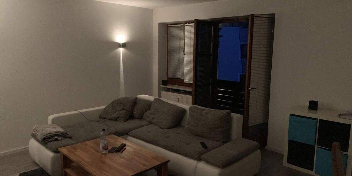 Helle Zentrale 2 Zimmer mit Balkon 2 zimmer