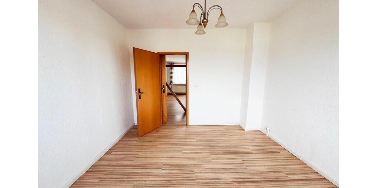 Etagenwohnung Neustadt in Sachsen - 2 Zimmer, 49 m&sup2;, 348&euro; | Angebot:26267941