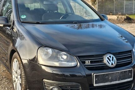 VW Golf 237.000 km 4.400 &euro; Großenbrode 23775