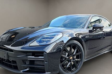 Porsche Panamera 8.000 km 145.600 &euro; Aachen 52068