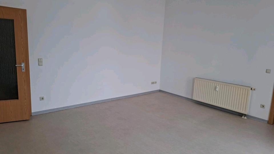 Etagenwohnung Rathenow - 1 Zimmer, 50 m&sup2;, 520&euro; | Angebot:26302983