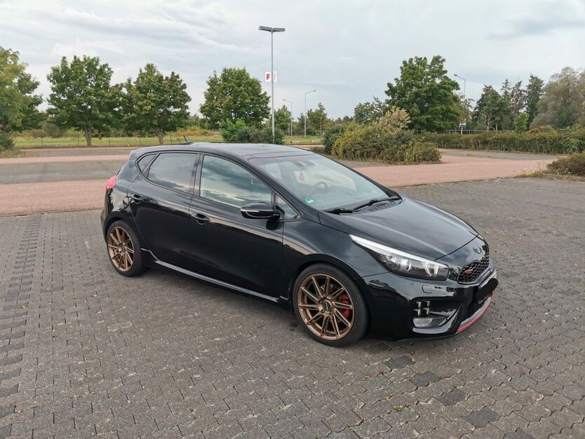 Kia ceed / Ceed 134.000 km 10.500 € Dessau-Roßlau 06842