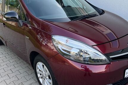 Renault Scenic 54.500 km 9.900 € Freiberg 09599