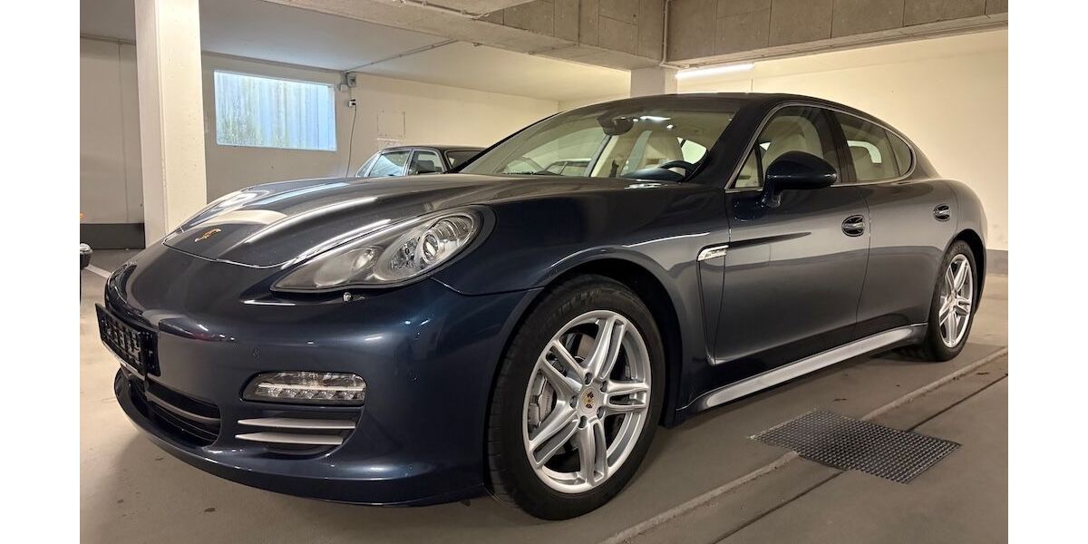 Porsche Panamera 43.356 km 48.850 &euro; München 81737