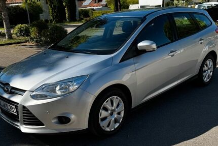 Ford Focus 124.500 km 3.399 &euro; Allmendingen 89604