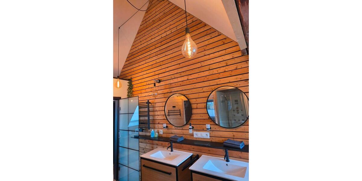 Reihenhaus Weeze - 10 Zimmer, 240 m&sup2;, 639.000&euro; | Angebot:25982488
