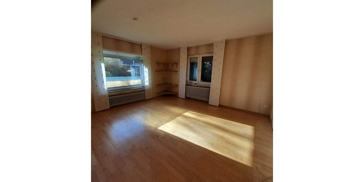 Sehr schönes Einfamilienhaus mit Garage in Rodenkirchen 4 zimmer