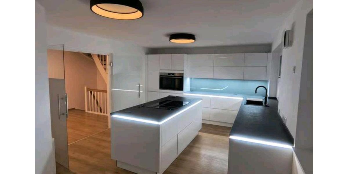 Doppelhaushälfte Meerbusch - 5.5 Zimmer, 157 m&sup2;, 3.200&euro; | Angebot:26329601