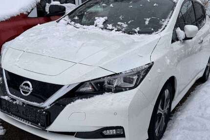 Nissan Leaf 88.000 km 11.990 &euro; Oldenburg 26125