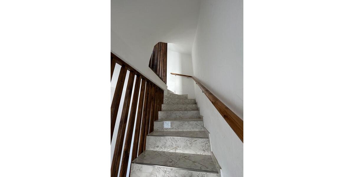Maisonettenwohnung Sankt Augustin - 6 Zimmer, 140 m&sup2;, 1.600&euro; | Angebot:26659129