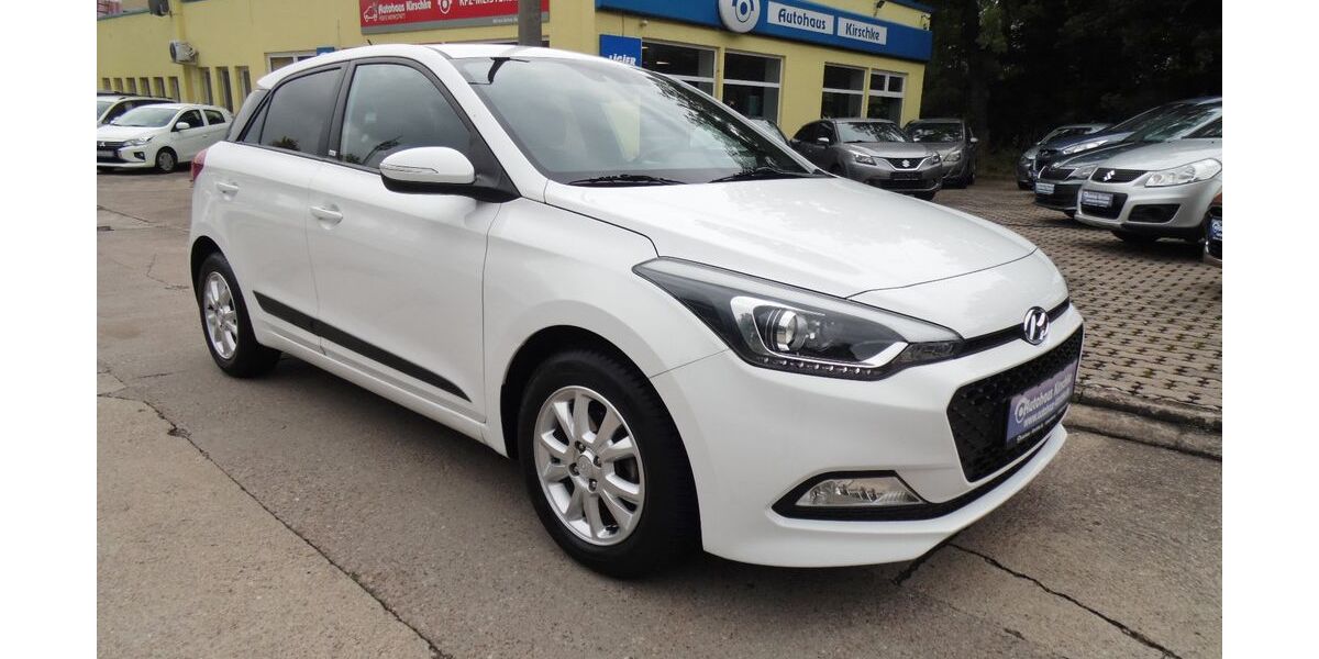 Hyundai i20 48.000 km 10.990 € Amt Wachsenburg OT: Ichtershausen 99334