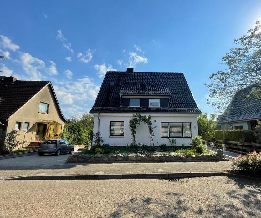 Exklusives Einfamilienhaus 692 m² Grundstück Buxtehude Zentrum