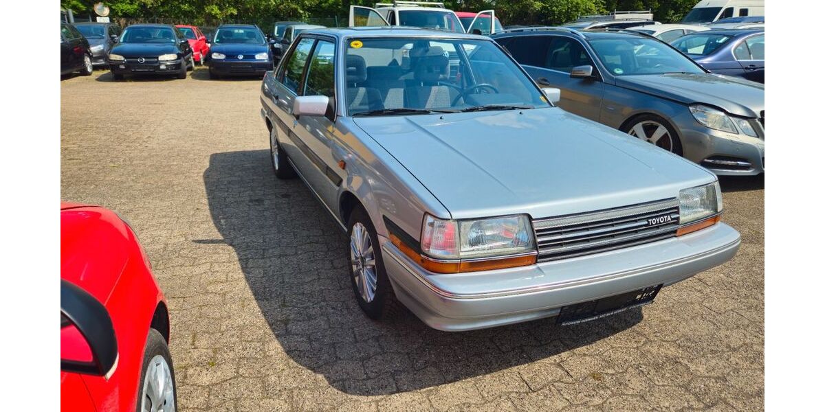 Toyota Carina 93.000 km 9.999 &euro; Cuxhaven 27474