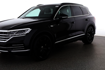 VW Touareg 69.900 km 49.880 &euro; Berlin 12103