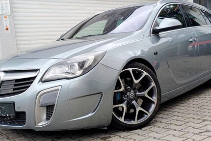 Opel Insignia 89.400 km 13.990 &euro; München 81243