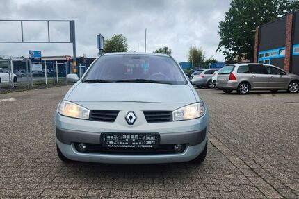 Renault Megane 131.750 km 1.699 &euro; Alsdorf 52477
