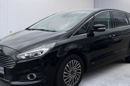 Ford S-Max 149.900 km 19.490 &euro; Konstanz 78467