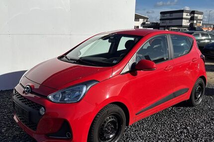 Hyundai i10 64.000 km 11.990 € Mülheim Kärlich bei Koblenz 56218