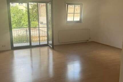 Wohnung Karlsruhe Oststadt - 2 Zimmer, 65 m&sup2;, 750&euro; | Angebot:27021209