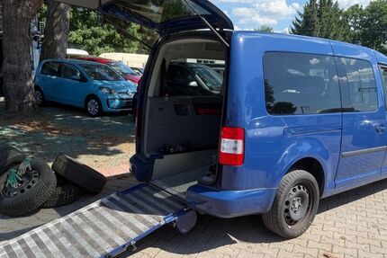 VW Caddy Maxi 248.500 km 3.999 &euro; München 81243